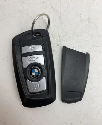 BMW 5 F10 F11 Ignition key/card 922693903