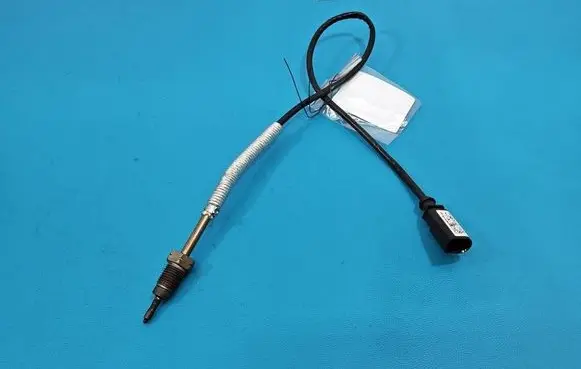 Skoda Octavia Mk4 Exhaust gas temperature sensor 05L906088Q IMPRK1583198
