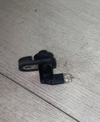 Nissan X-Trail T30 Rear door sensor 27300 2621x