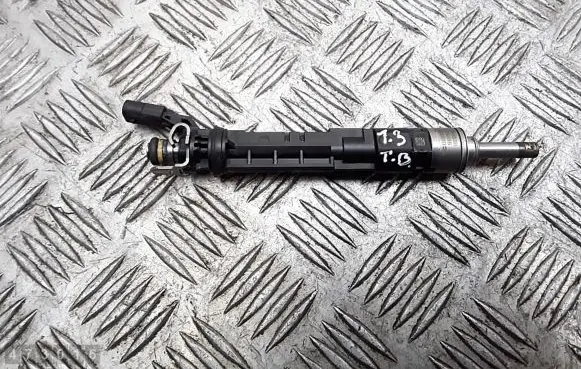 Nissan Qashqai Fuel injector