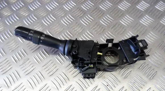 Toyota Avensis T270 Indicator stalk 8414005180