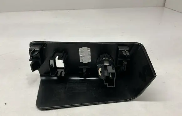 Opel Mokka B 12 V Socket (front) 9830788880