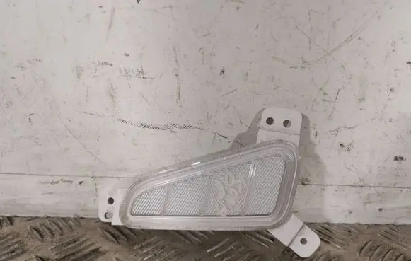 Hyundai Kona I Front reflector 92408J9210