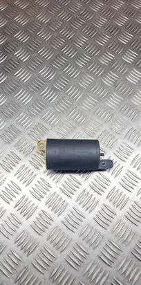 Vacuum air tank