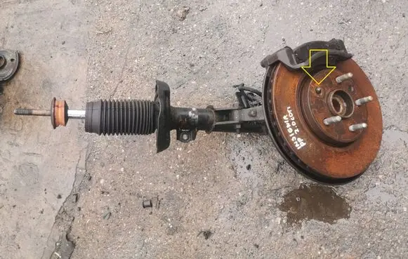 Opel Insignia A Front shock absorber/damper