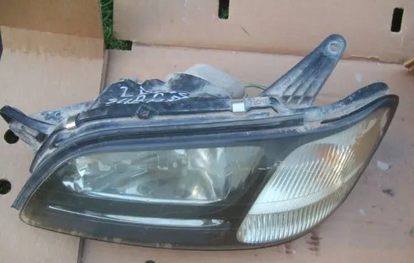 Subaru Legacy Headlight/headlamp
