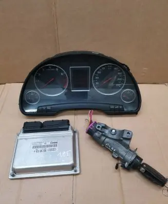 Audi A4 S4 B6 8E 8H Engine control unit/module 8E0909518A 0261206870 26SA8181