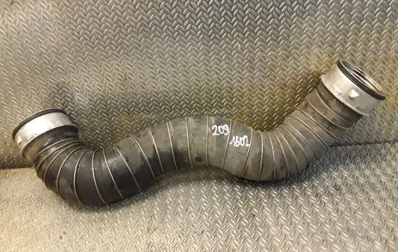 Mercedes-Benz CLK A209 C209 Intercooler hose/pipe 2095280082