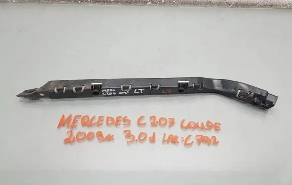 Mercedes-Benz CLK C207 A207 Rear bumper mounting bracket A2078850721