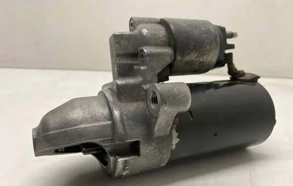 Toyota RAV 4 (XA40) Starter motor 281000X040 0001138064