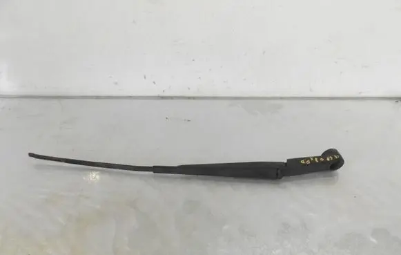 Citroen C4 Grand Picasso Front wiper blade arm