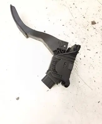 Volkswagen Golf VII Accelerator throttle pedal 6PV01062111