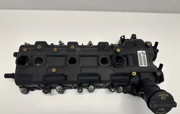 Jeep Grand Cherokee Rocker cam cover P68233205AF 04893801AE