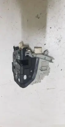 Audi Q5 SQ5 Front door lock 8J1837016C