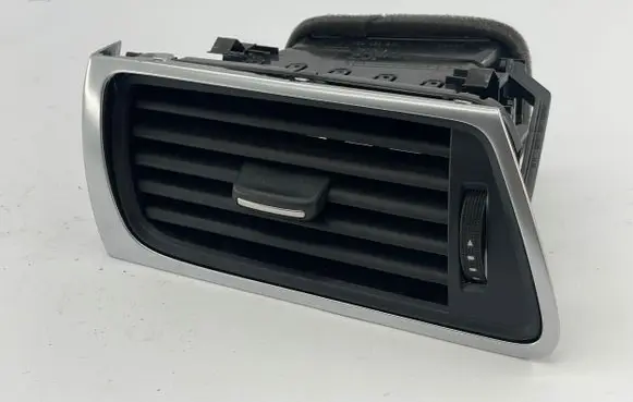 Audi A7 S7 4G Dashboard side air vent grill/cover trim 4G8820901