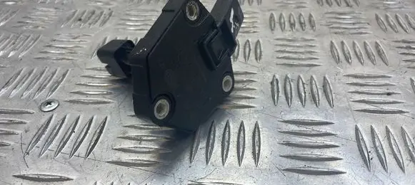 Audi A1 Oil level sensor 03C907660C