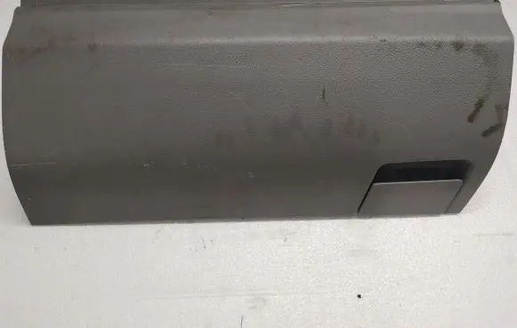 Volkswagen Crafter Glove box