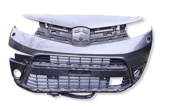 Toyota Proace Front bumper 9813862680