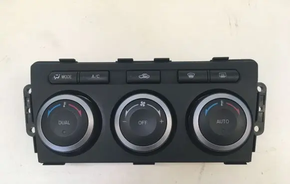 Mazda 6 Climate control unit GAP361190A