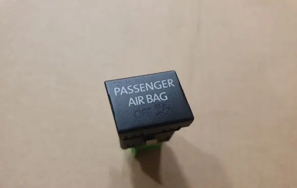 Volkswagen Transporter - Caravelle T6 Passenger airbag on/off switch 7E0919234A 5J0971636