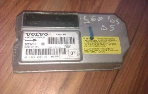 Volvo S60 Airbag control unit/module 0285001655 P30667469