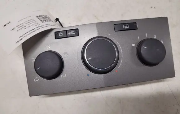Opel Zafira B Climate control unit 90151317 13231057 12693180
