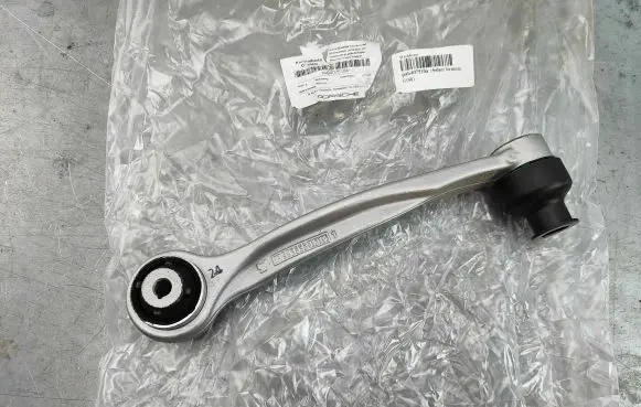 Porsche Cayenne (9Y0 9Y3) Front control arm pab407510a