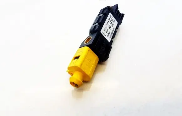 Audi A4 S4 B6 8E 8H Airbag deployment crash/impact sensor 8E0959643A 023180CEIIC2