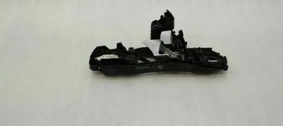Rear door exterior handle/bracket