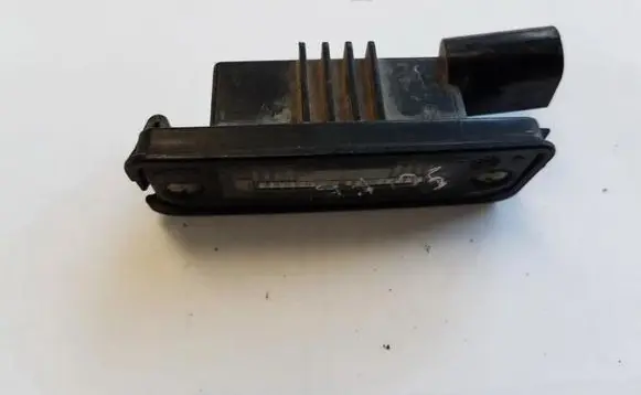 Volkswagen Golf V Number plate light