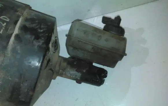 Master brake cylinder