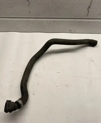 BMW 7 E65 E66 Engine coolant pipe/hose