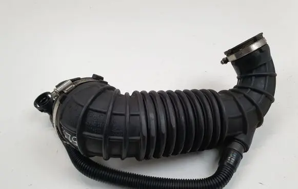 Audi A4 S4 B8 8K Air intake hose/pipe 03G129629