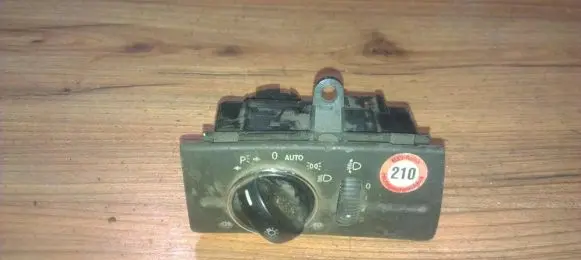 Mercedes-Benz E W211 Light switch 2115450304