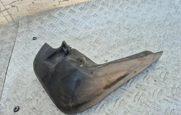 Opel Antara Front mudguard 96804107