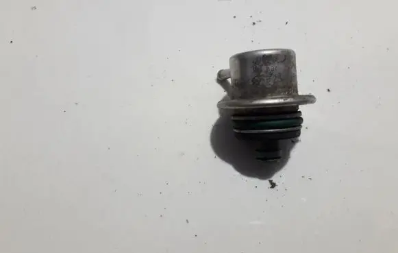 Fuel pressure sensor