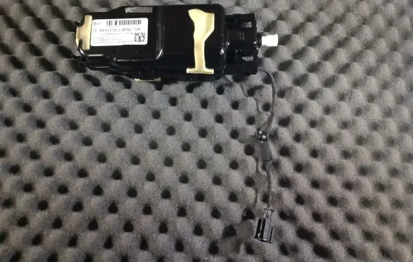 Mercedes-Benz ML W163 Seat adjustment motor A0998000000