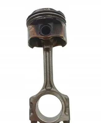 Nissan Qashqai Piston with connecting rod