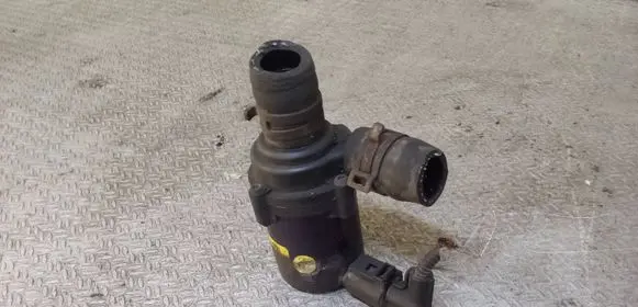 Audi Q7 4L Electric auxiliary coolant/water pump 7L0965561L