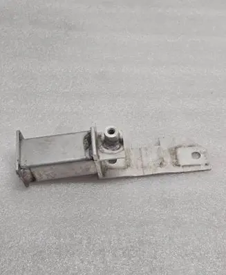 Volvo XC40 Front bumper shock/impact absorber 32283253
