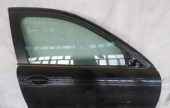 Jaguar X-Type Front door juodos