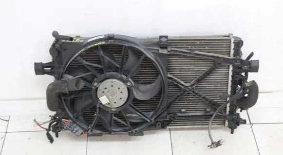 Opel Zafira B Radiator set 