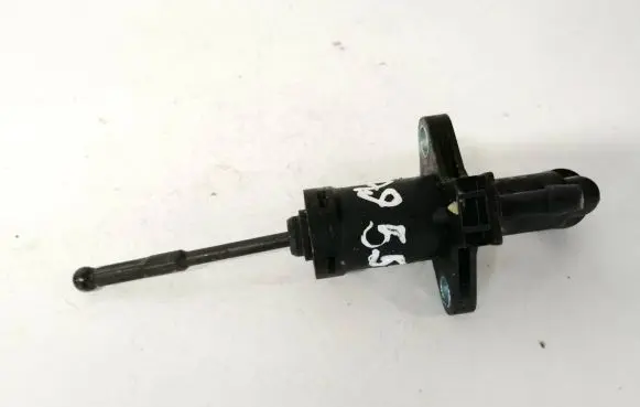 Skoda Fabia Mk2 (5J) Clutch master cylinder 6q0721388e