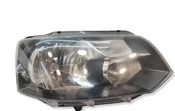 Volkswagen Transporter - Caravelle T5 Headlight/headlamp 7E1941016R 030125430200 LE08A6194