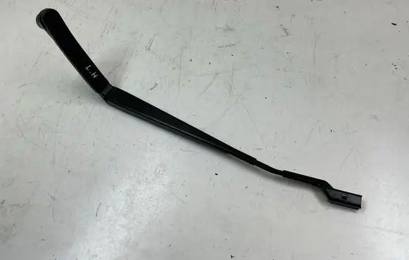 Subaru Forester SK Windshield/front glass wiper blade 86532SJ020
