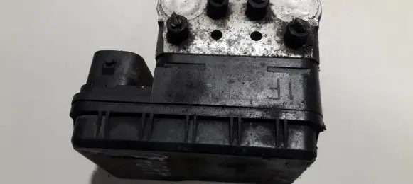 Toyota Previa (XR30, XR40) II ABS Pump 4451028080 44510-28080