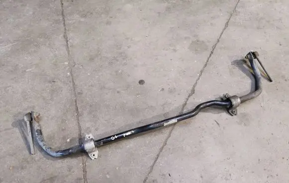 Volkswagen Golf VI Front anti-roll bar/sway bar 1K0411303BK