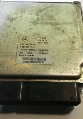 Mercedes-Benz CLA C117 X117 W117 Engine control unit/module A6519003001