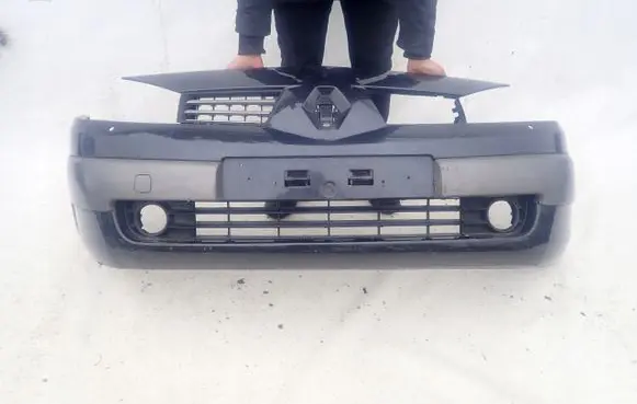Renault Megane II Front bumper