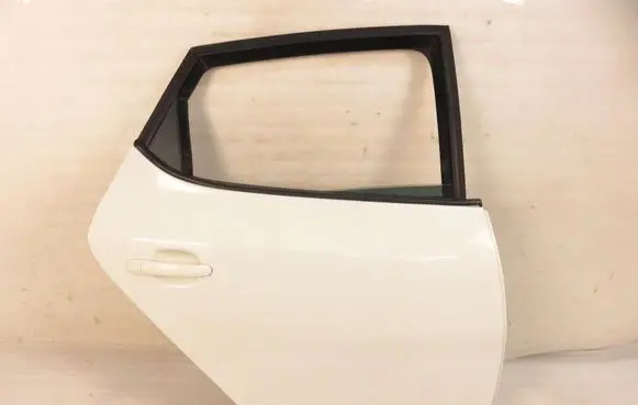Rear door